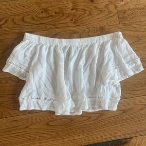 SMALL FOREVER21 WHITE OFF SHOULDER CROPPED TOP